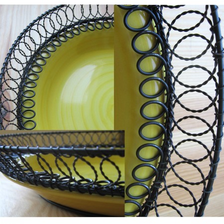 Odrátovaný žlutý talíř kroužky